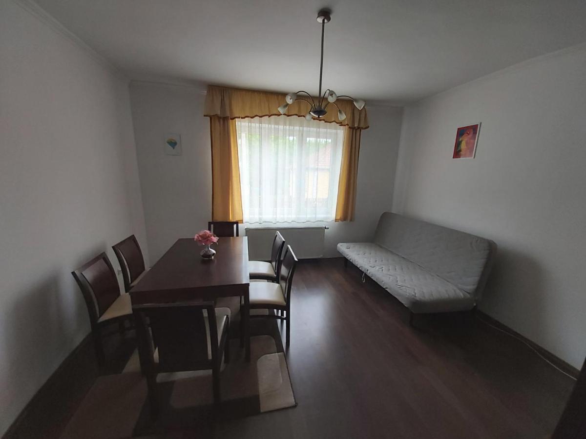 에게르잘록 Polonia Apartman 아파트 외부 사진