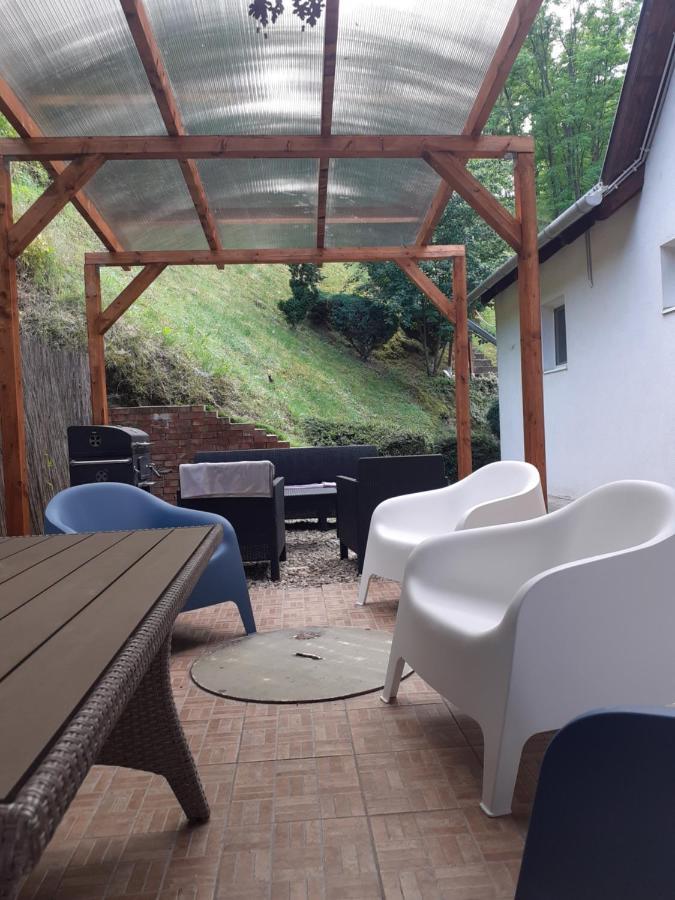 에게르잘록 Polonia Apartman 아파트 외부 사진