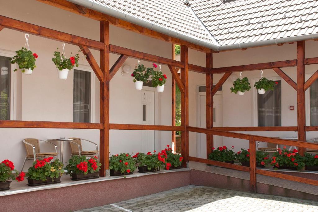 에게르잘록 Polonia Apartman 아파트 외부 사진